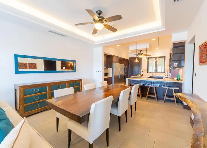 360 Splendor 104a-ocean View 2 Br Condo-breakfast Included!