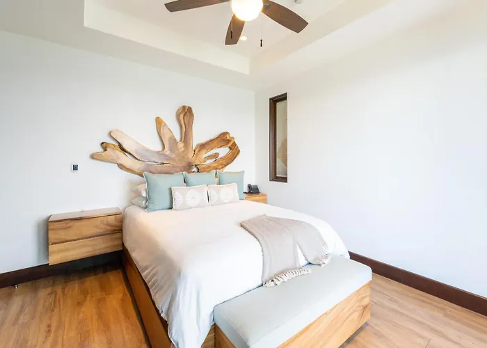 360 Splendor 104a-ocean View 2 Br Condo-breakfast Included! Playa Flamingo